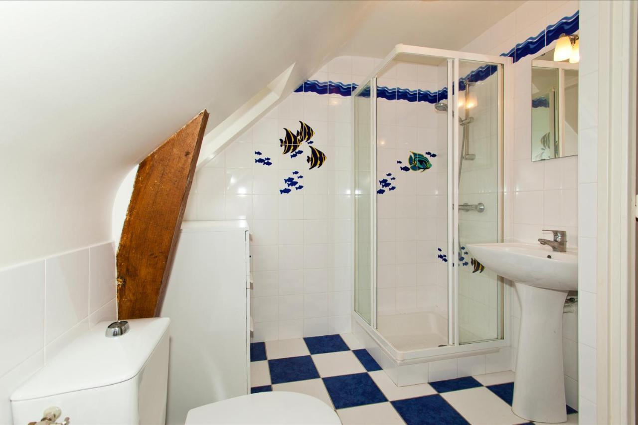 Stone Cottage With Modern Cosy Interior Near To Josselin Perfect Retreat For Writers Or Star Gazers Guegon Exterior photo