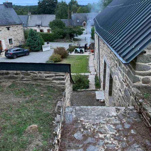 Stone Cottage With Modern Cosy Interior Near To Josselin Perfect Retreat For Writers Or Star Gazers Guegon Exterior photo