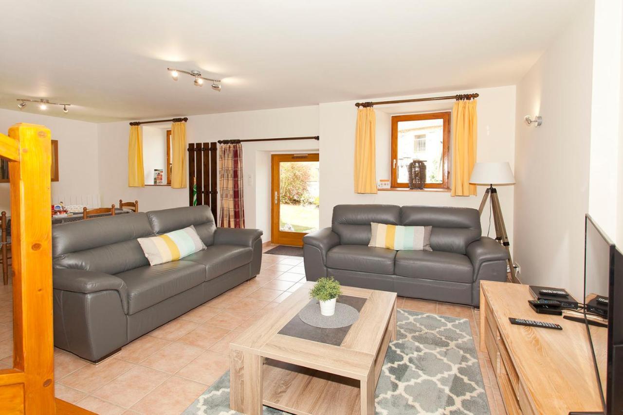 Stone Cottage With Modern Cosy Interior Near To Josselin Perfect Retreat For Writers Or Star Gazers Guegon Exterior photo